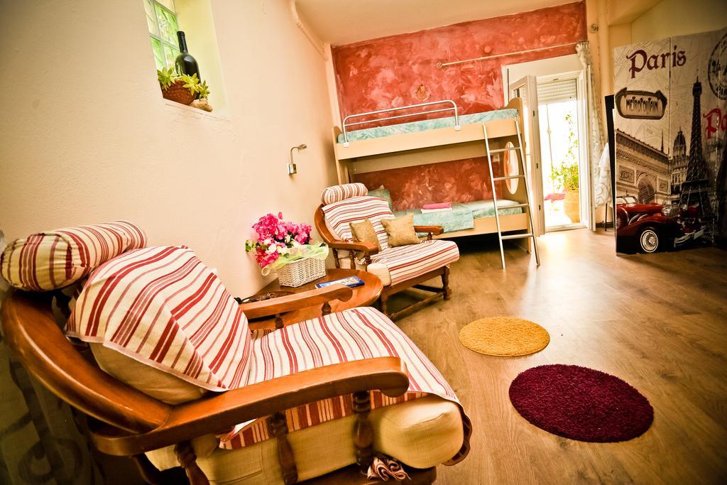 Home Suites خيرسونِسوس المظهر الخارجي الصورة